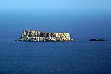 Filfla is een eiland van Malta dat als militair oefenterrein werd gebruikt, maar sinds 1980 een vogelreservaat is.