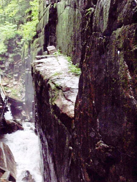 File:Flume Gorge Franconia Notch Grafton County New Hampshire.jpg