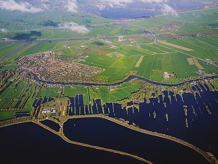 Flying over Netherlands (Unsplash)