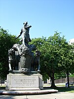 General Galusha Pennypacker Memorial, Philadelphia, completed by Albert Laessle Galusha Pennypacker statue offset.jpg
