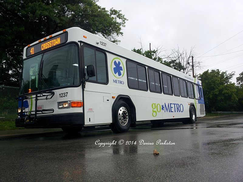 File:Gillig Advantage 1237.jpg