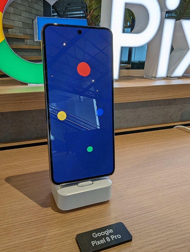 Pixel 8 — Википедия