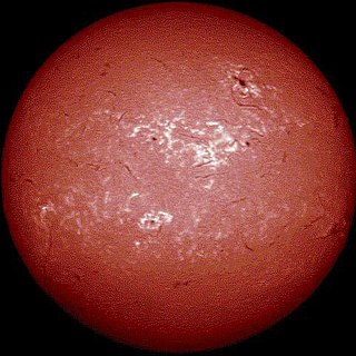 <span class="mw-page-title-main">Chromosphere</span> Layer in the Suns atmosphere above the photosphere