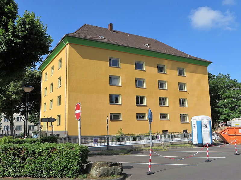 File:Hagen, Hochbunker Körnerstraße.JPG