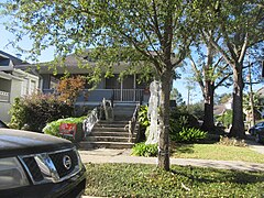 Halloween and Biden House, Pine Street, New Orleans, Election Day 2020 01.jpg