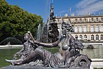 Миниатюра для Файл:Herrenchiemsee - fountain.jpg