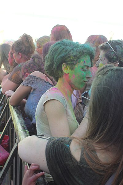 File:Holi Festival 2018 in Italy.76.jpg