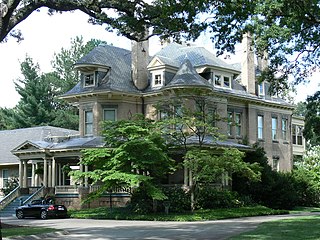 <span class="mw-page-title-main">Holly Lawn</span> Historic house in Virginia, United States