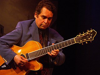 Howard Alden American jazz guitarist