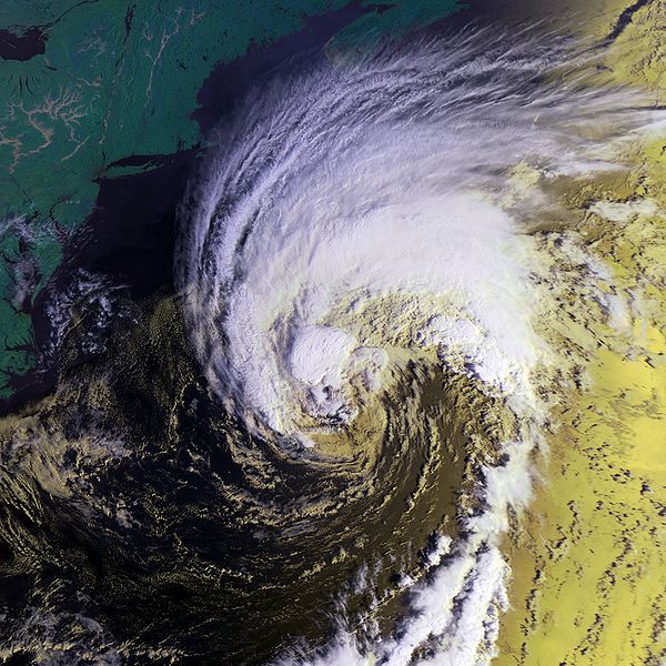 File:Hurricane Gabrielle 17 sept 2001 1213Z.jpg