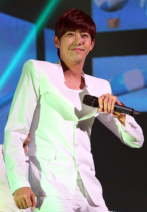 Hwang Kwanghee, Cyworld Dream Music Festival 2011 cropped