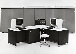 IBM 3033 (2) .jpg