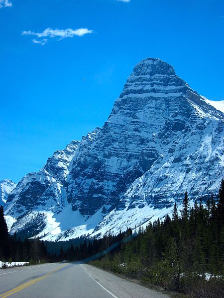 File:Icefields Parkway 02.jpg