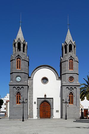 Iglesia de San Juan Bautista.jpg