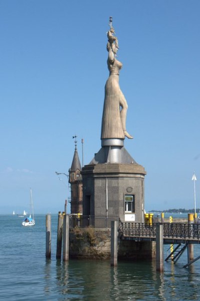 File:Imperia Statue, Konstanz - geo.hlipp.de - 15662.jpg