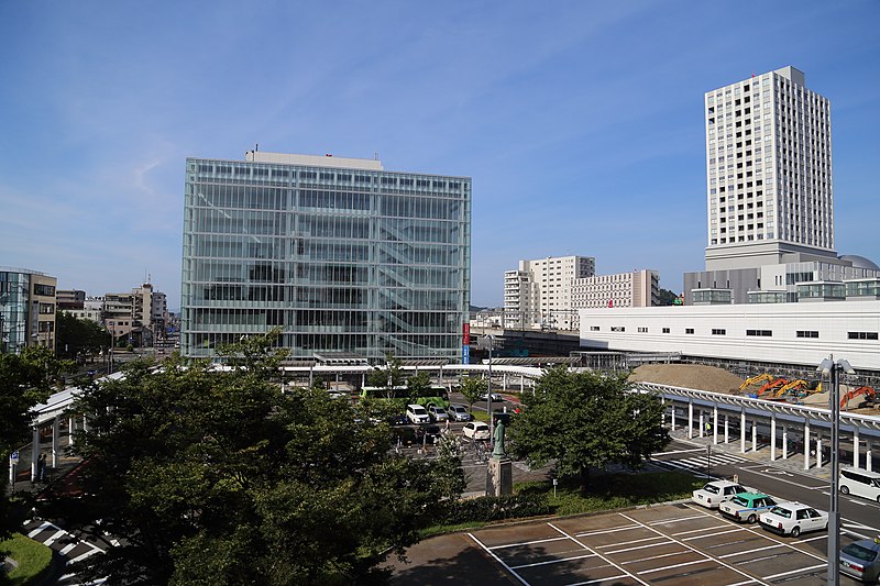 File:JR West Fukui Station East Exit 20180814(2) as.jpg