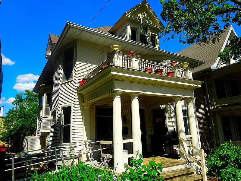 File:James H. Cummings residence - panoramio.jpg