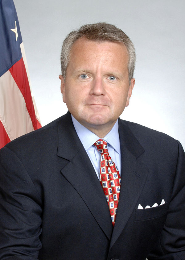 Sullivan's earlier government portrait as General Counsel at the United States Department of Commerce