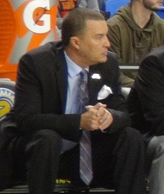 <span class="mw-page-title-main">Justin Hutson</span> American basketball player and coach (born 1971))