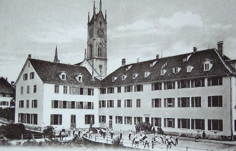 File:Küsnacht Turnplatz.jpg