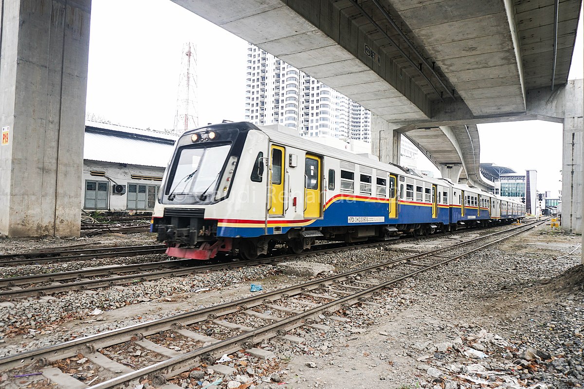 Kereta api Sri Lelawangsa Wikipedia bahasa Indonesia 