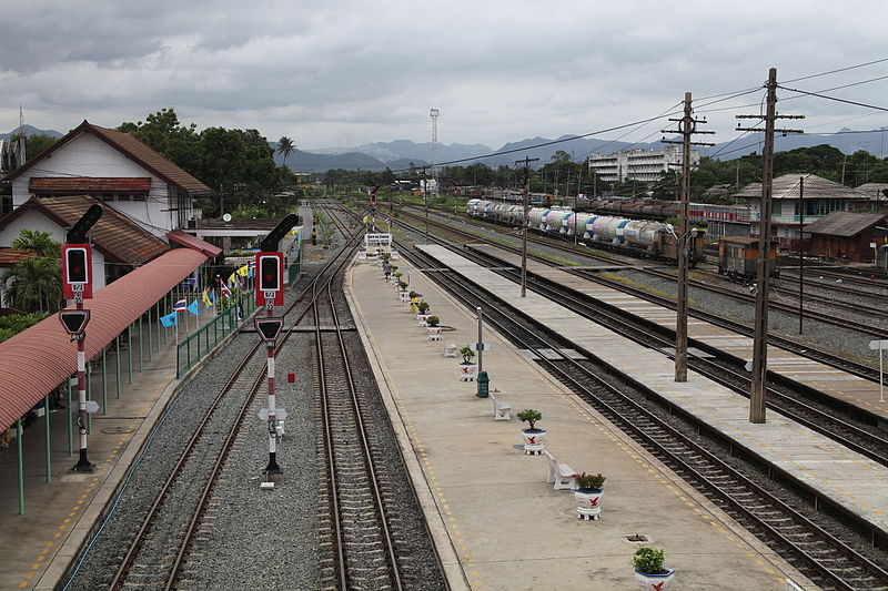 File:Kaeng Khoi Station2.JPG