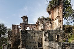 Katoch Palace-Hamirpur-Himachal-Ruins-R16 00204.jpg