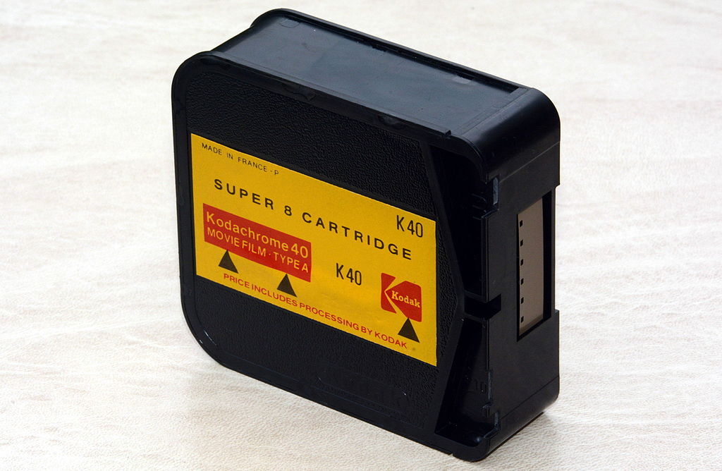 File:Kodak Kodachrome 40, Type A, Super 8 film cartridge 1.jpg 