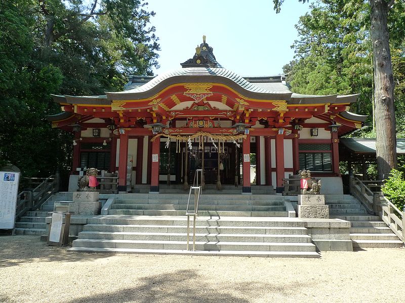 File:Koshikiiwa-jinja.JPG