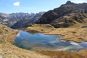 Illustrasjonsbilde av artikkelen Upper Embarrat Lake