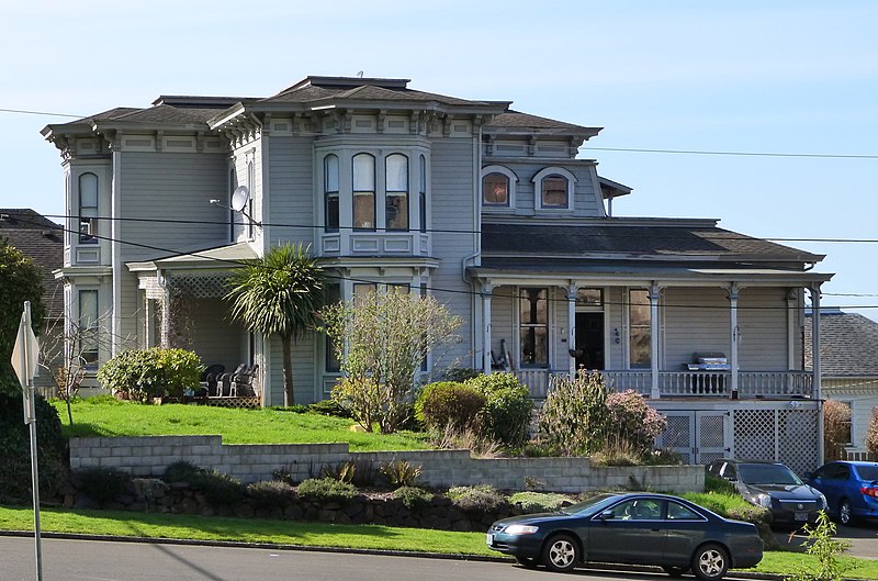 File:Leinenweber House 2 - Astoria Oregon.jpg