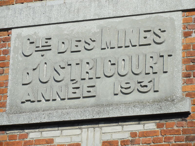 File:Libercourt - Cités de la fosse n° 5 des mines d'Ostricourt (30).JPG