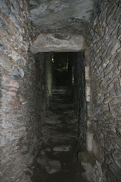 File:Lochranza Castle 6.jpg