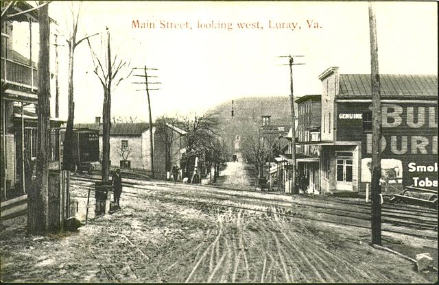 Main Street, Luray, in 1910