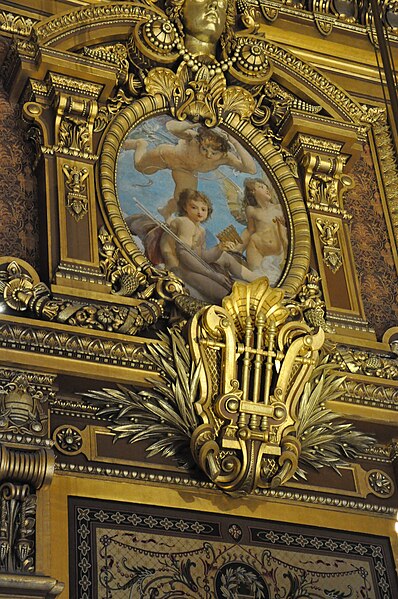 File:Lyre au Palais Garnier (Paris, France).JPG