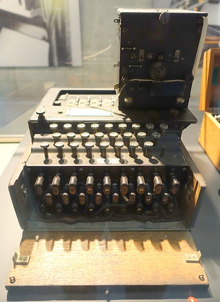 File:M4 Enigma machine, 2 of 2, U-505 - Museum of Science and Industry (Chicago) - DSC06769.JPG