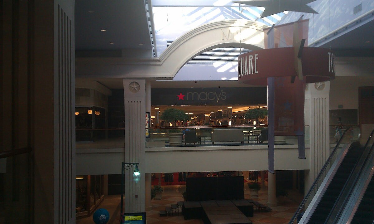 ICSC - The Shops at Clearfork