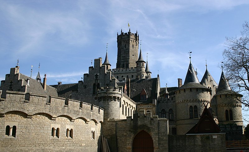 File:Marienburg Nordseite2.JPG