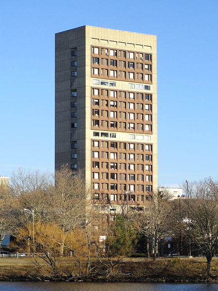 File:Mather House - Harvard University - DSC03006.JPG