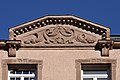 Deutsch: Giebel des Mietshauses Mathildenstraße 38 (Nürnberg-Rennweg). This is a picture of the Bavarian Baudenkmal (cultural heritage monument) with the ID D-5-64-000-1276 (Wikidata)