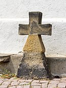 Meissen Stone Cross II-01.jpg