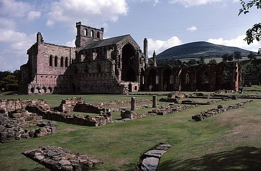 Melrose Abbey - geograph.org.uk - 2241225