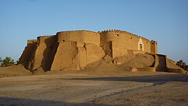 Murzuq - Festung Qala at Turk über dem Ort.jpg