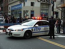 Sombrero de policía - Wikipedia, la enciclopedia libre