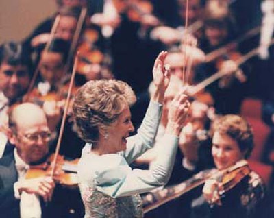 First Lady Nancy Reagan conducts the National Symphony Orchestra, 1987