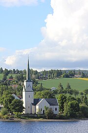 Nes kirke på Ringsaker.jpg