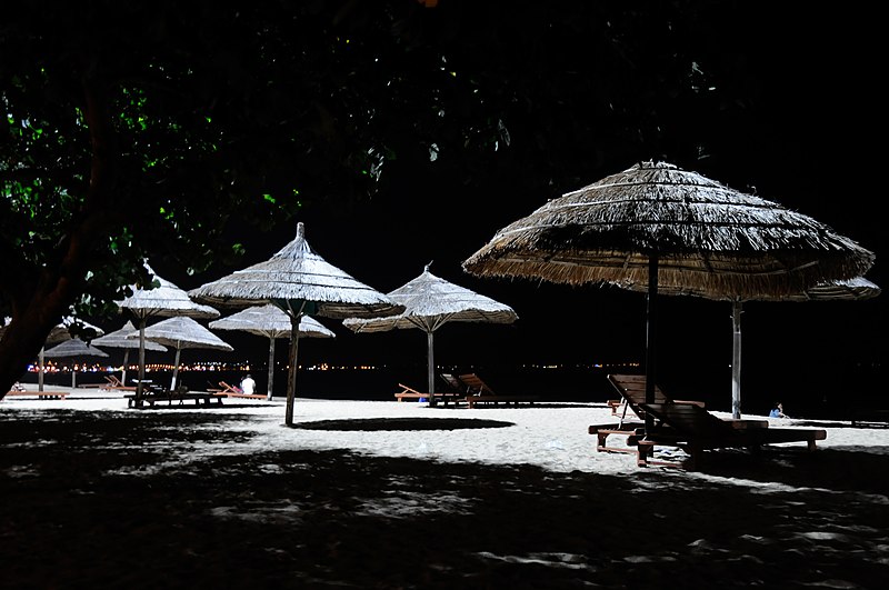 File:Nhatrang Beach at night.jpg