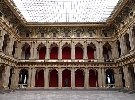 Grand hall of the University Palace, where the first session of the Council of Europe Assembly took place[7]