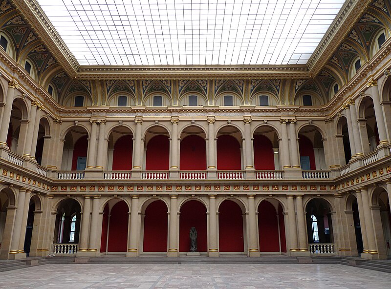 File:Palais Universitaire de Strasbourg-Aula (1).jpg