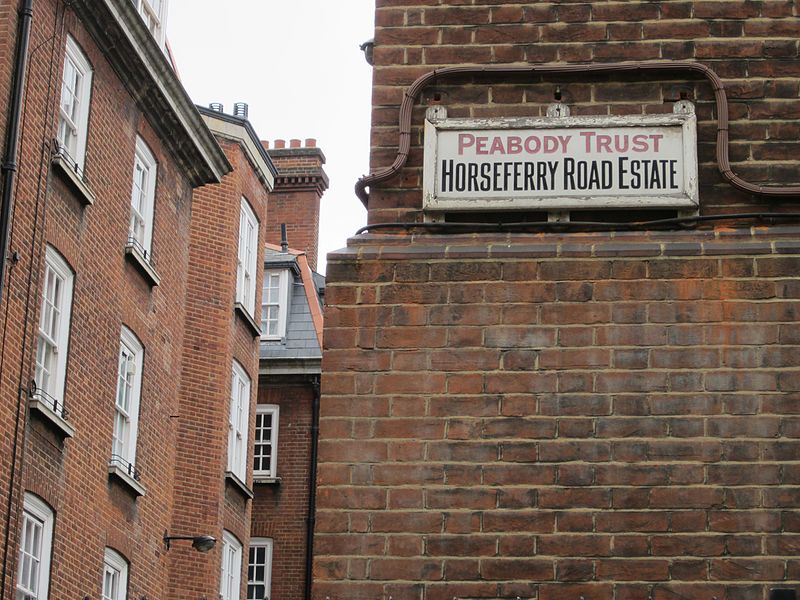 File:Peabody Trust estate Horseferry Road.jpg